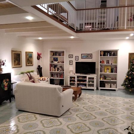 דירות פוזולי A Casa Di Monica מראה חיצוני תמונה