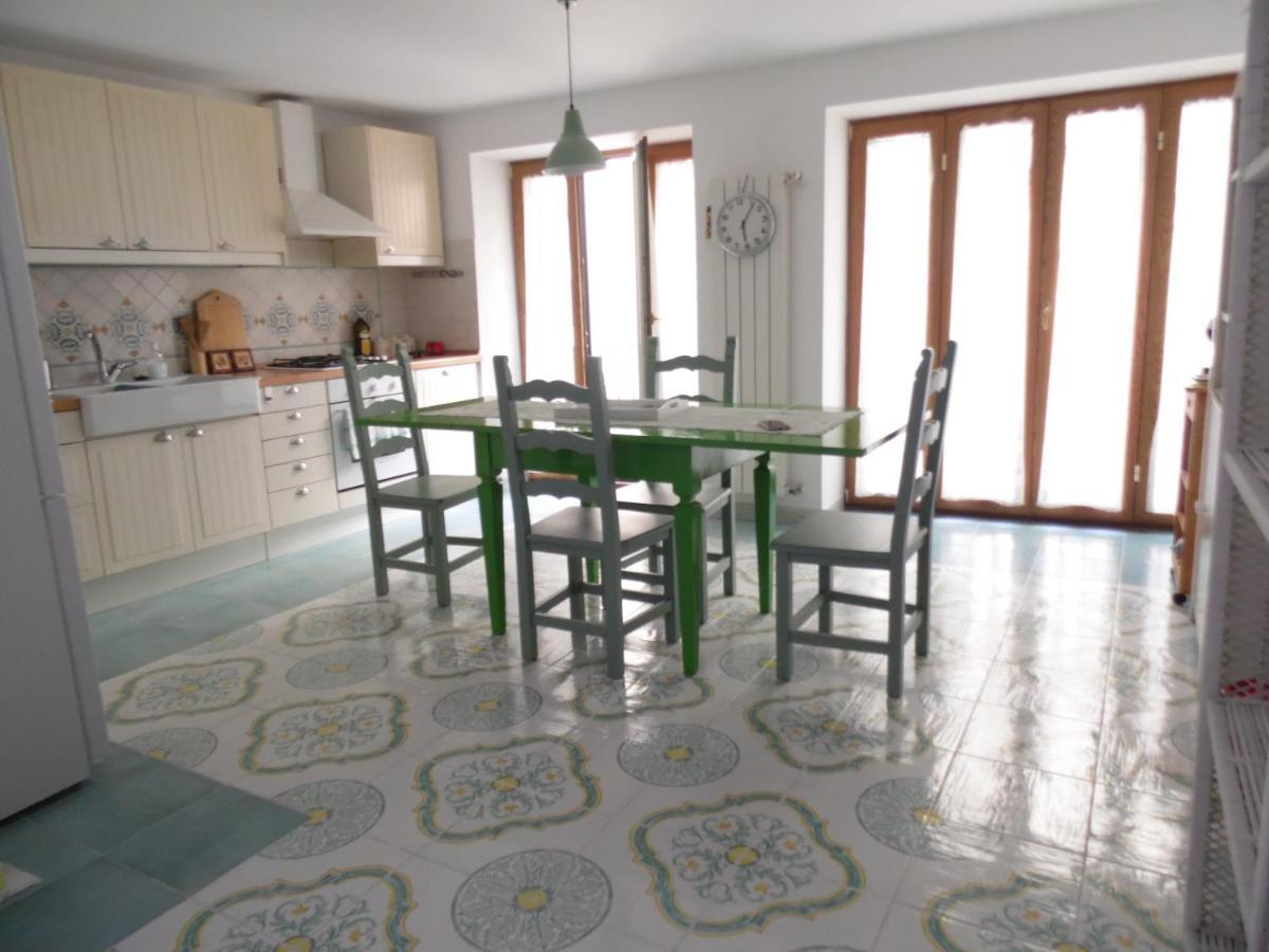 דירות פוזולי A Casa Di Monica מראה חיצוני תמונה