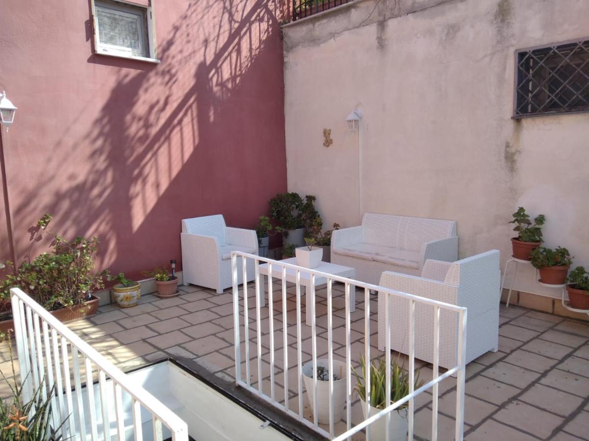 דירות פוזולי A Casa Di Monica מראה חיצוני תמונה